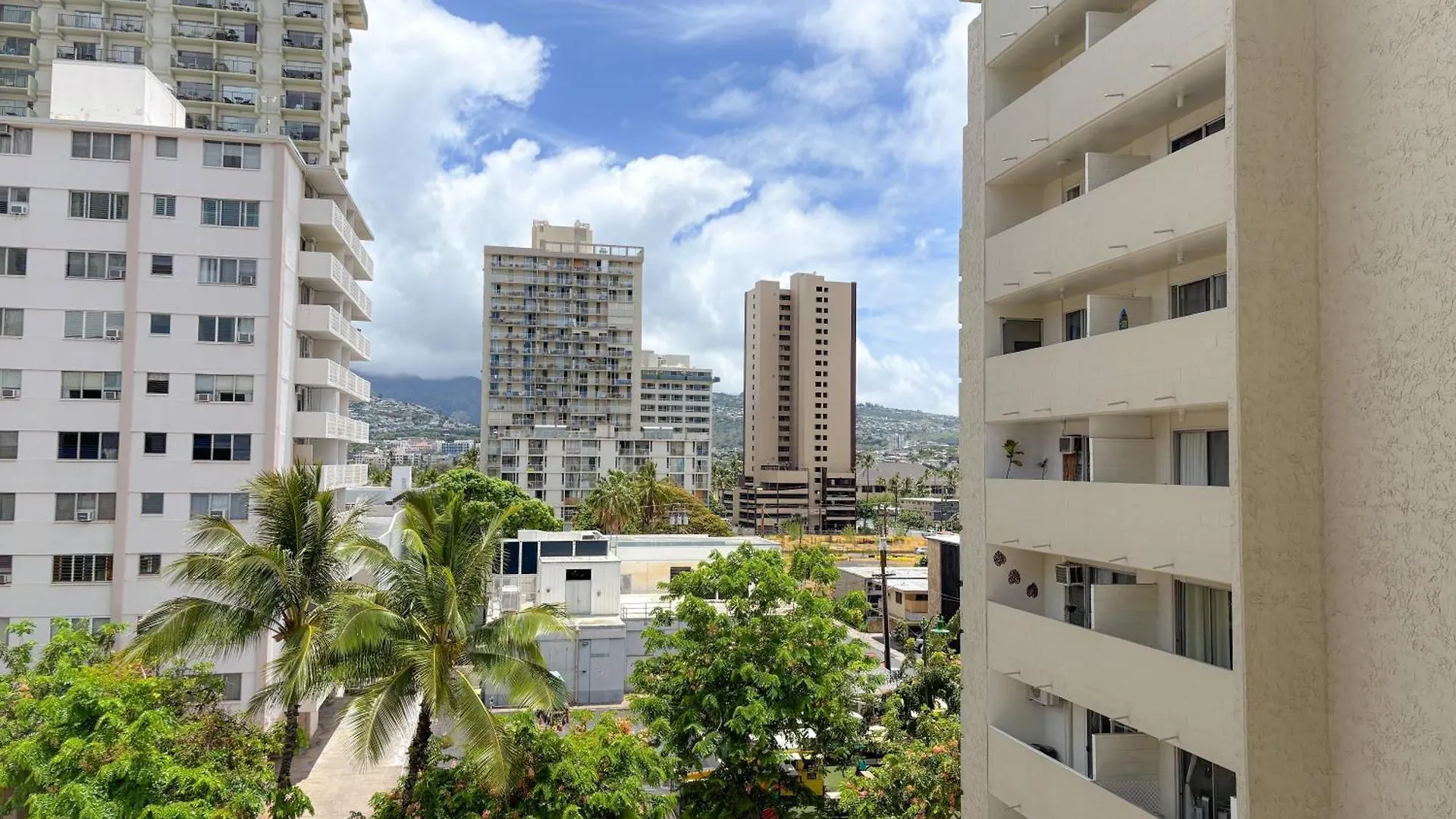 Kuhio Village 704A Condo Honolulu Appartement